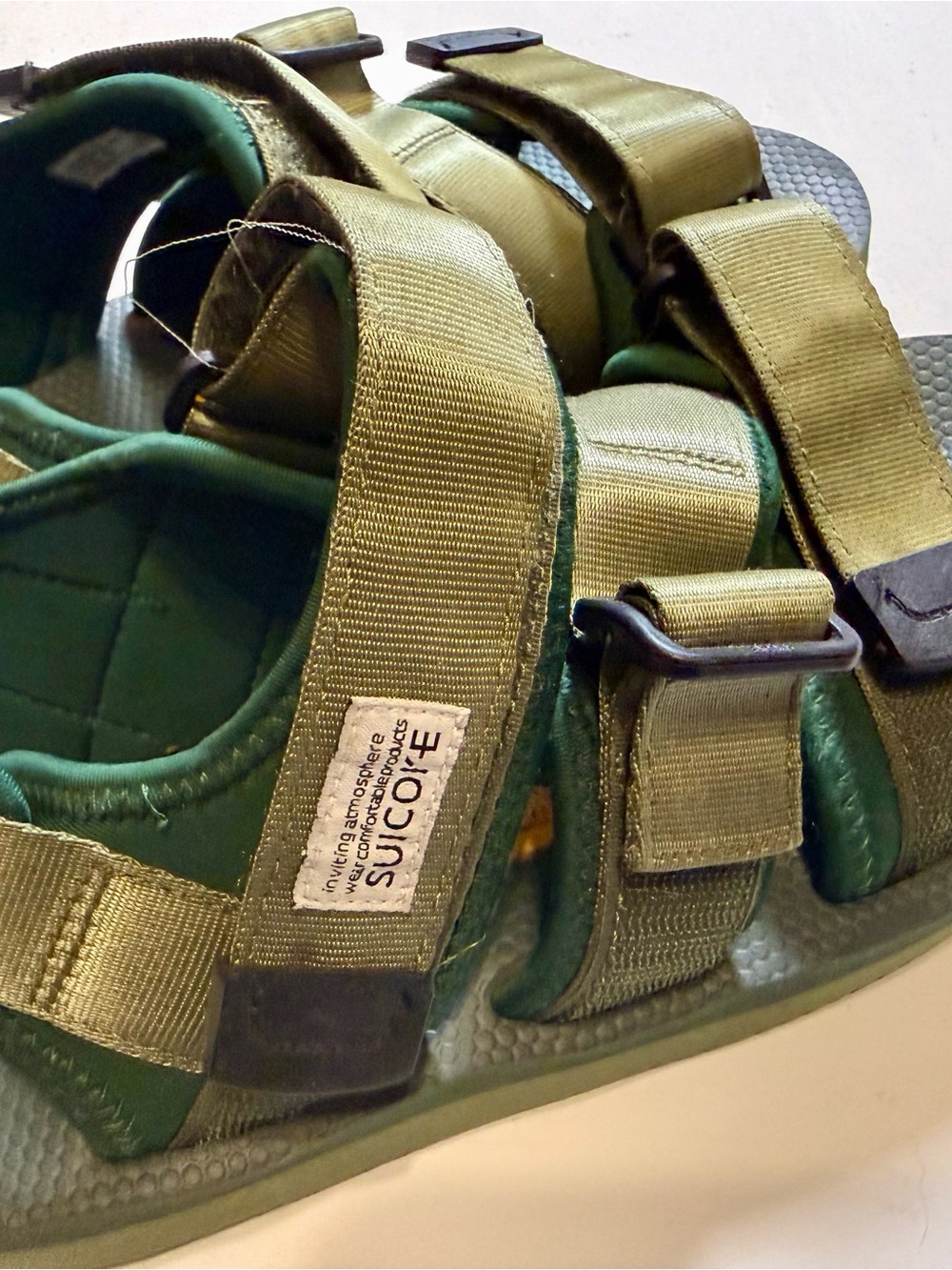 Suicoke Olive Green Hook-and-Loop Strapped Sandals
